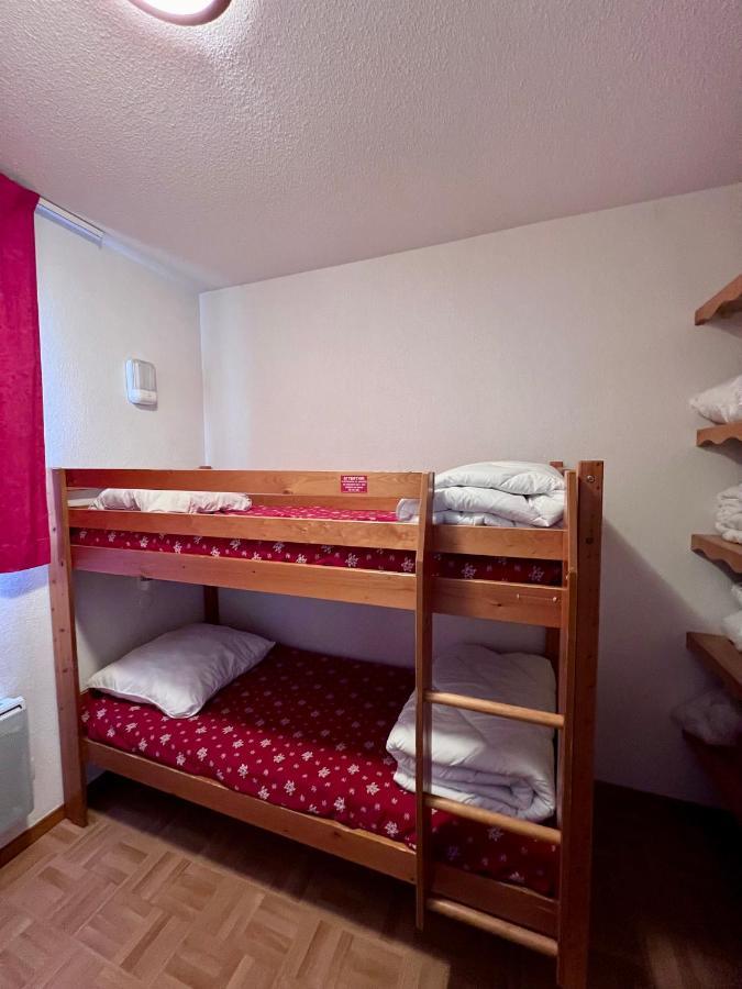 פוי-סן-ונסן Appartement 4 Personnes Avec Piscine Interieure מראה חיצוני תמונה